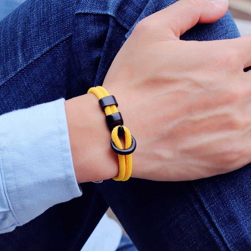 Pulsera de cuerda