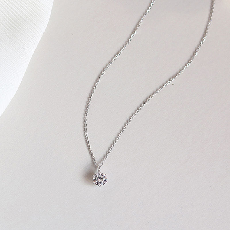 Collar de plata