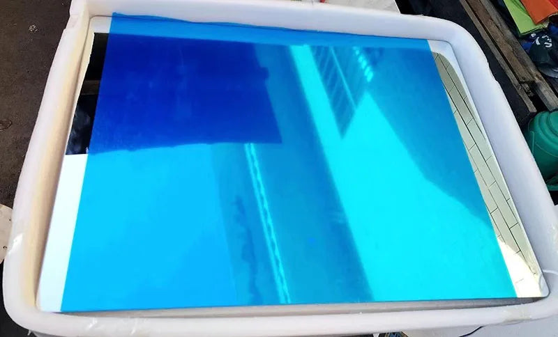 Espejo inteligente con pantalla táctil